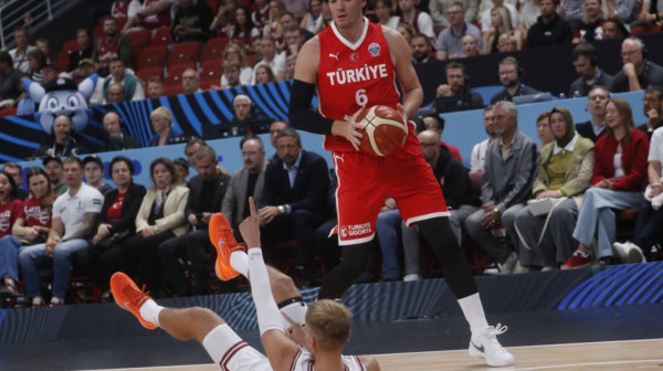 NBA Turska razbila Letoniju i poslala jasnu poruku Srbiji VIDEO