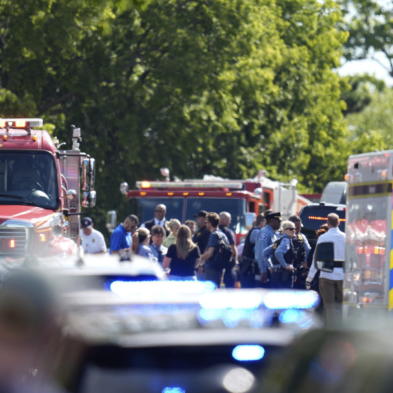 Masovna pucnjava u školi: Ima mrtvih i mnogo povređenih; "Molim se za decu"; Stigao FBI FOTO/VIDEO