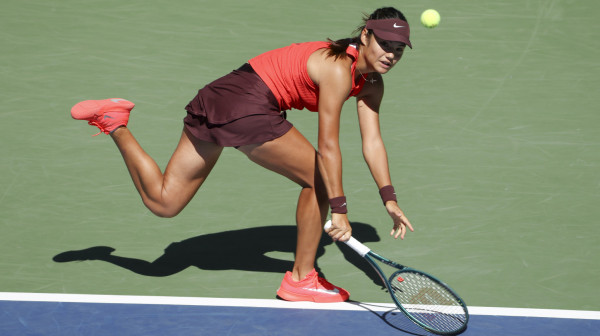 Radukanu i Navaro ubedljive, prošla i Azarenka