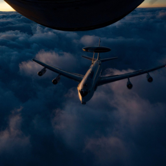 Amerika digla borbene avione: Ruski špijun u blizini