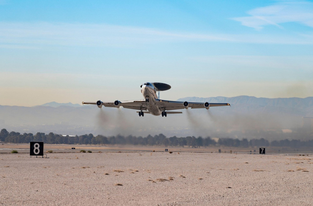 Amerika digla borbene avione: Ruski špijun u blizini