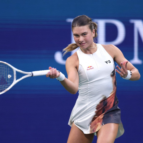 Budućnost je svetla, ali još daleka – Iva na kraju samo flertovala sa preokretom VIDEO