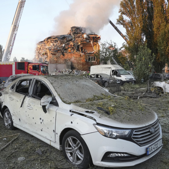 Ruski napad "ciljao diplomate"; Pogođena zgrada EU u Kijevu FOTO