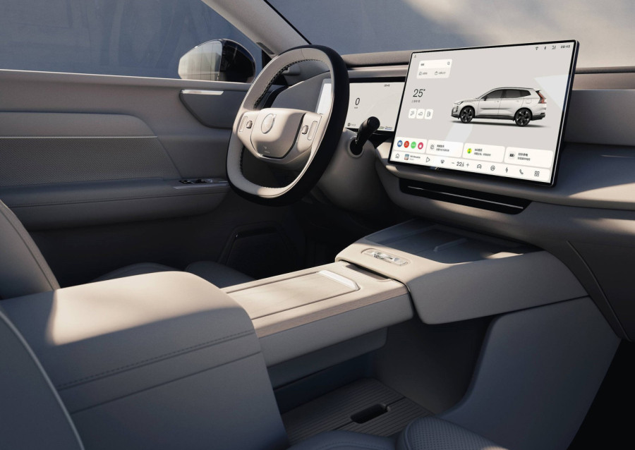 Volvo menja planove: Ne možemo mi diktirati kraj benzinskim motorima