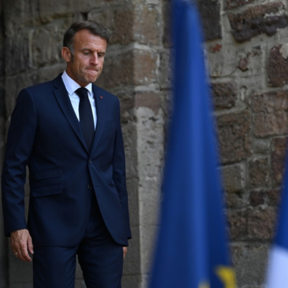 Kraj za Emanuela Makrona?