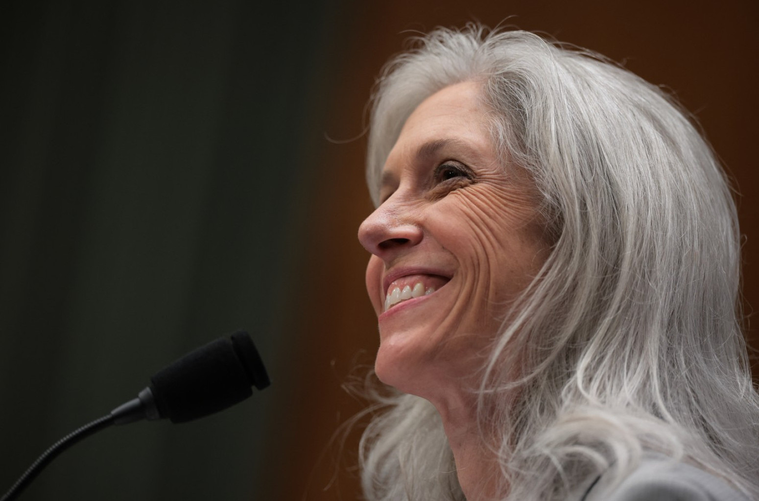 Tramp smenio direktorku Centra za kontrolu i prevenciju bolesti: Nastao haos FOTO/VIDEO