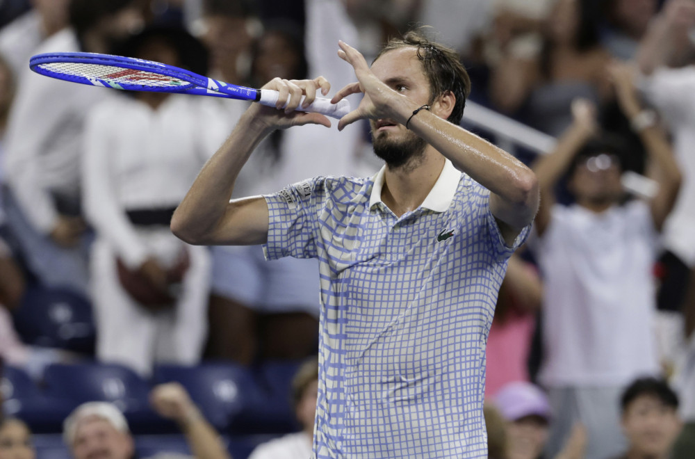 US open papreno kaznio Medvedeva VIDEO