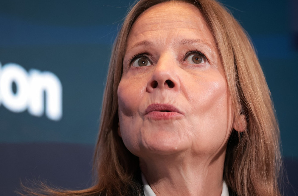 Zarađuje više od svih šefova auto-industrije u SAD