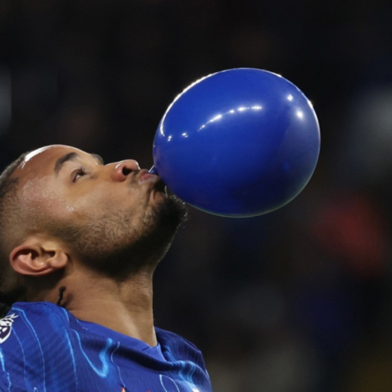 Milan dovodi napadača, a nije Vlahović