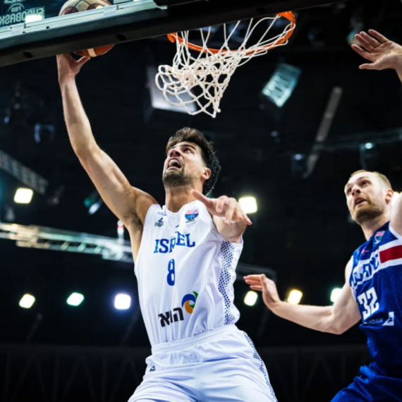 Avdija i Sorkin "zatrpali" koš Islanda