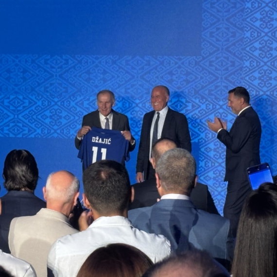 Džajić podsetio na 1968. i rušenje Engleza - Radujko bi pelcer od košarkaša