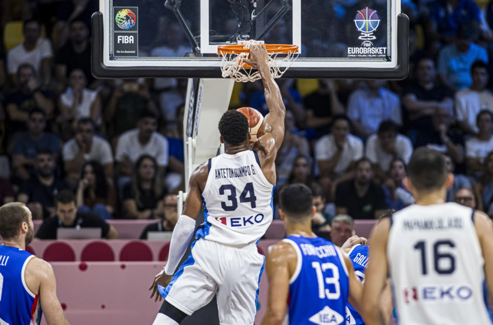 Adetokumbo srušio Italiju – Grčka upisala prvu pobedu VIDEO