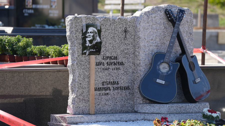 Godinu dana od smrti Bore Čorbe: Ispunjena mu poslednja želja, a njegov trag je neizbrisiv FOTO