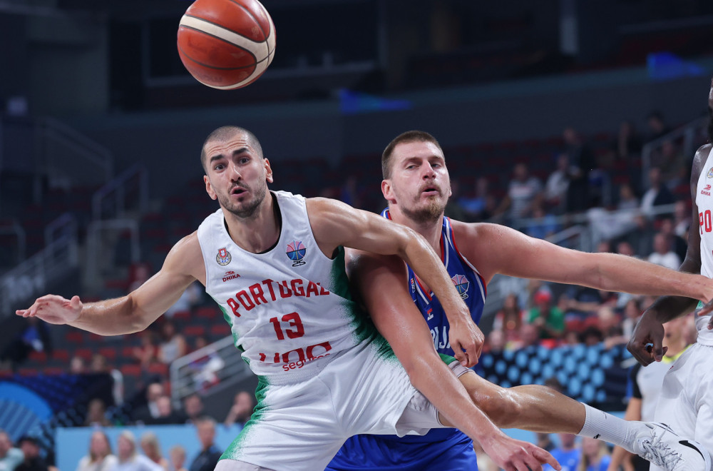 Srbija se "iščupala"; Pešić "zagrmeo": "Petruševu je to zabranjeno" – FIBA će ga suspendovati?