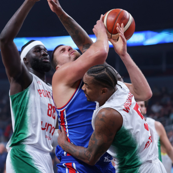 Isključenje Petruševa, povreda Bogdanovića – nervozna Srbija "preživela" Portugal!