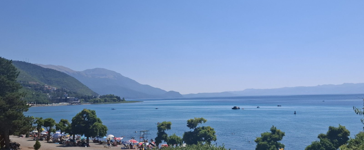 Ležaljke i suncobran za manje od osam evra: Ovo mesto u komšiluku mnogi biraju kao idealnu destinaciju FOTO