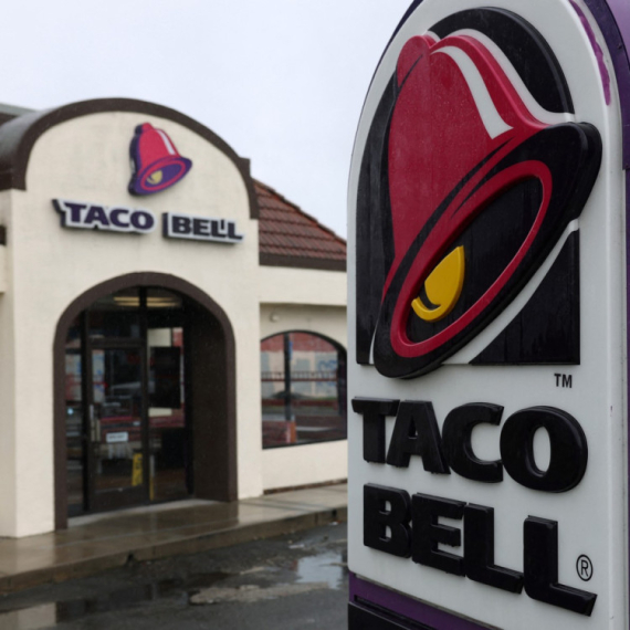 Zaposlili AI u restoranu – ljudi ga ruše glupim narudžbinama