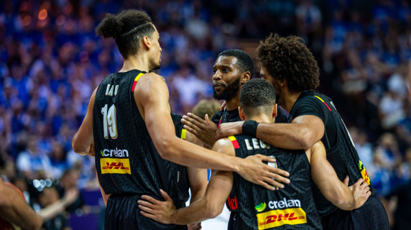 Island "poklonio" pobedu – Belgija slavila posle velikog preokreta!