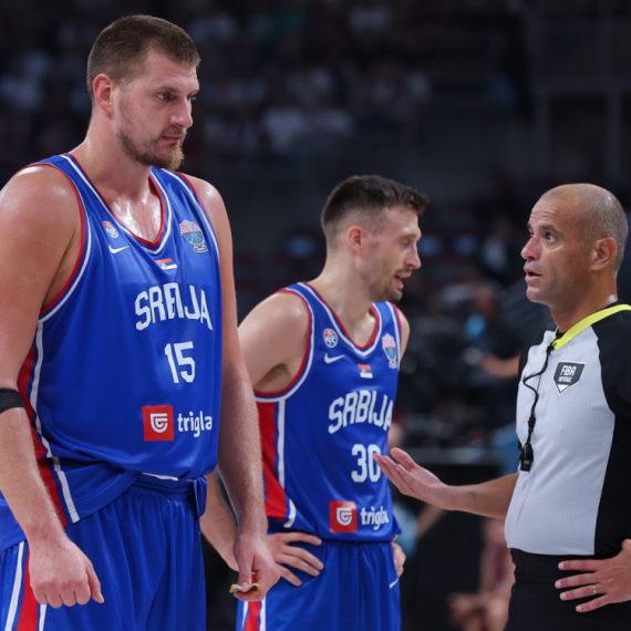 Srbija na 3/3 – jedan podatak je savršen; Šta će biti sa Bogdanom?; Rekord Jokića – javila se i NBA liga