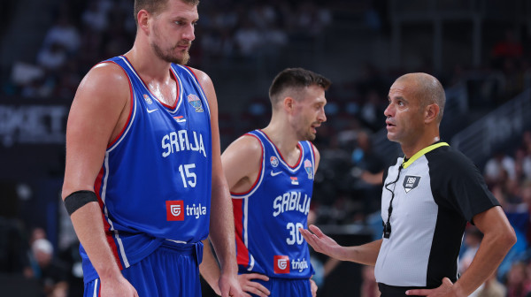 Srbija na 3/3 – jedan podatak je savršen; Šta će biti sa Bogdanom?; Rekord Jokića – javila se i NBA liga