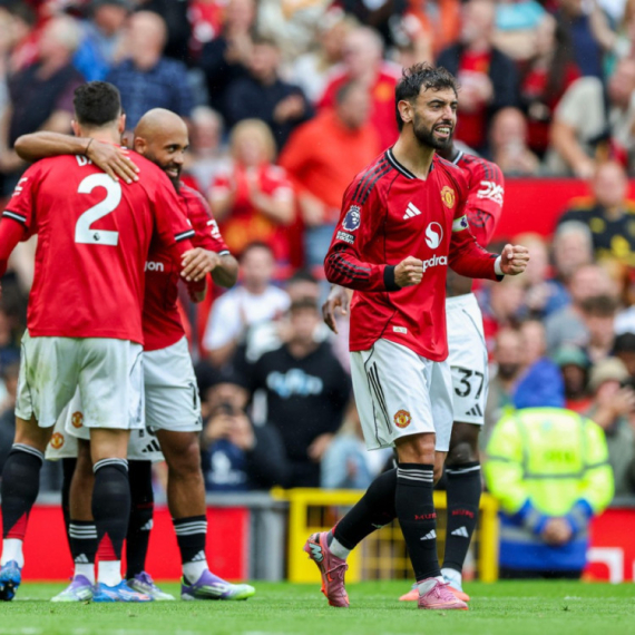 Bruno heroj i Junajtedova treća sreća - Petrović i Bornmut "očerupali" Pevce