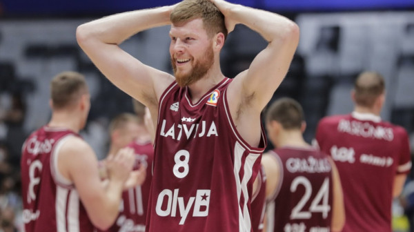 "Jokić je najbolji igrač na svetu – ne znam kako sudije ne vide lakat u lice"