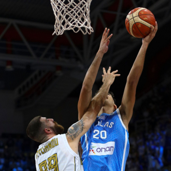 Grčka "razmontirala" Kipar u istorijskom meču