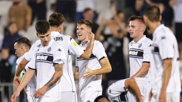 Radnik mučio Partizan, a onda se duh Dragana Mancea javio u Andreju Kostiću