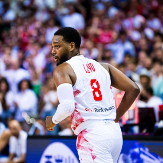 Kokoškov dobio veliko pojačanje – stiže Džordan Lojd