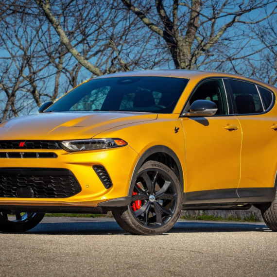 Tramp "ukinuo" Dodge Hornet, ali "spasao" legendarni Hemi V8