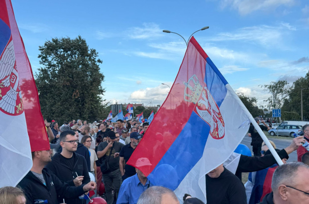 Vučević nakon što su građani Novog Sada ustali protiv blokada: "Živela srpska Atina, živeo srpski narod" VIDEO