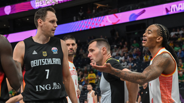 Problem za Nemačku – ostala bez centra!