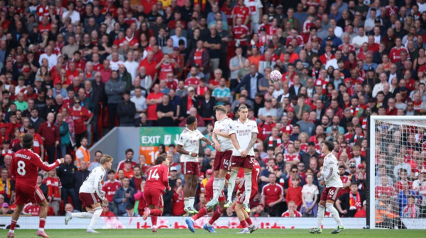 "Mađarske igre" na Enflidu – Liverpul podsetio Arsenal ko je šampion Premijer lige VIDEO