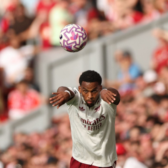 Hej, Arteta – reci igračima da ne kradu vreme (barem) kada gube VIDEO