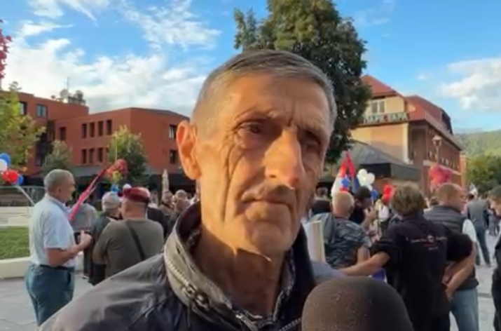 Otišao sam u penziju sa 26.000, sad imam preko 50! Meštanin Bajine Bašte: Zadovoljan sam, živeo Vučić VIDEO