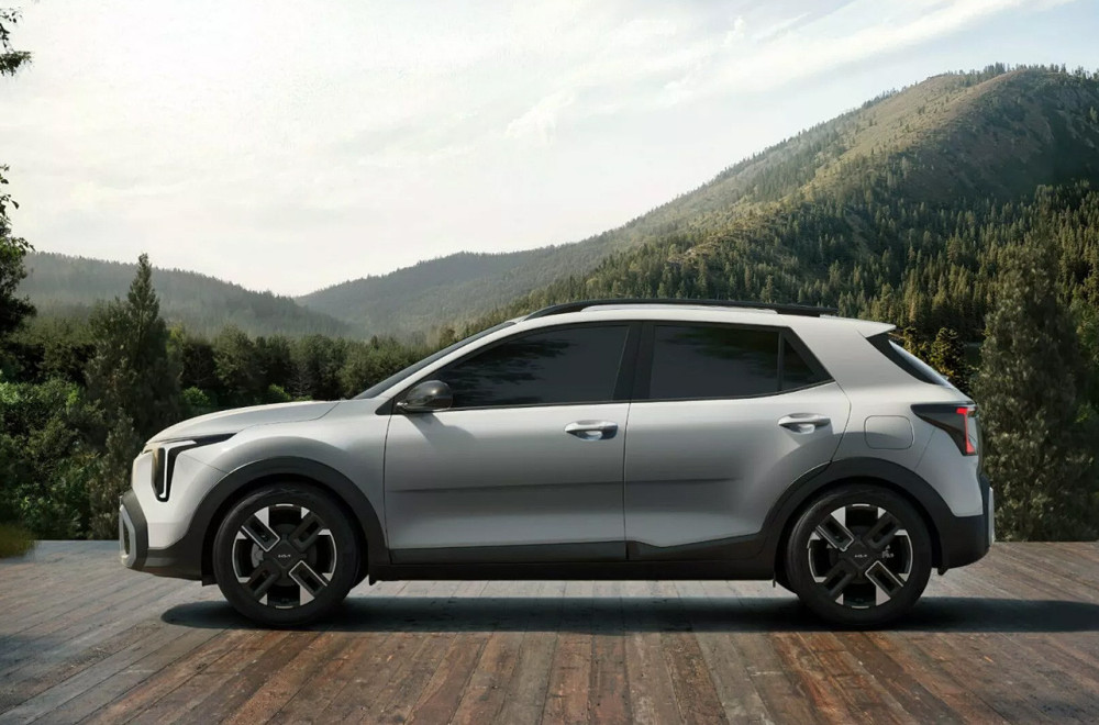Ovo nismo očekivali: Najmanji Kia SUV dobio potpuno novo lice i futurističku kabinu FOTO