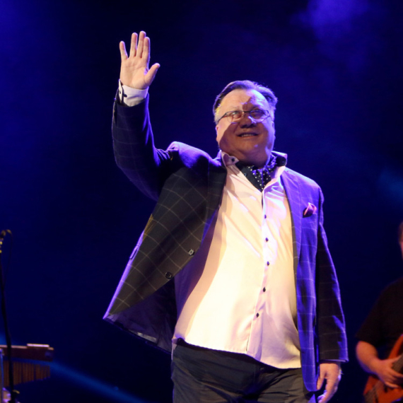 Zbog Halida poznata grupa odložila koncert: "Verujemo da ćete razumeti" FOTO