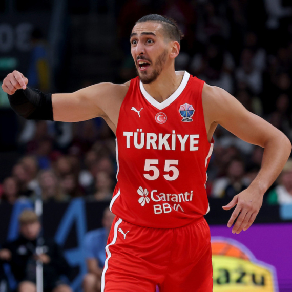 "Izaći ćemo da dobijemo Srbiju" VIDEO