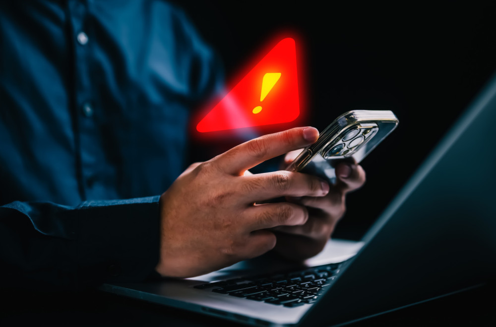 Srbijom opet kruži SMS prevara: Nipošto ne otvarajte ovaj link! FOTO