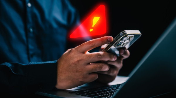 Srbijom opet kruži SMS prevara: Nipošto ne otvarajte ovaj link! FOTO