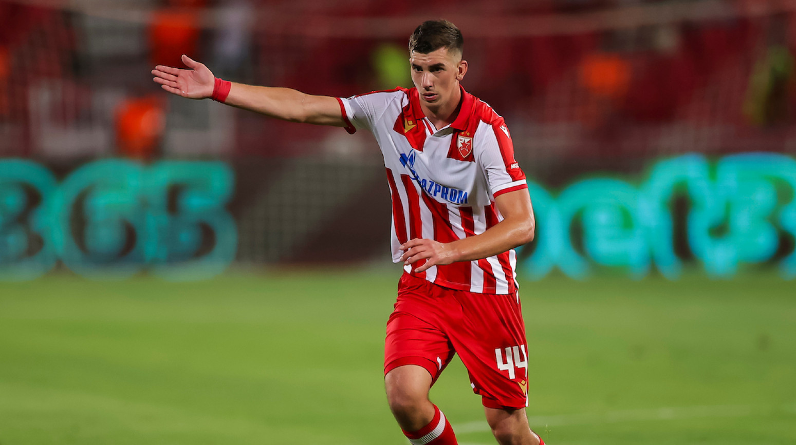 Pao rekord – Zvezda prodala Milosavljevića!