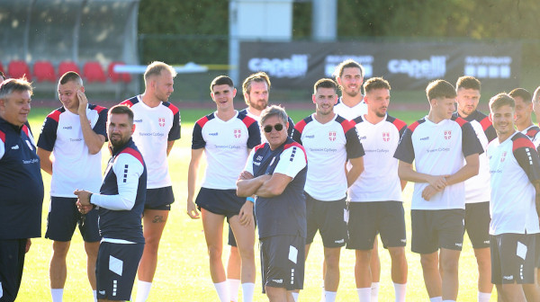 Piksi okupio "Orlove" – u novoj opremi FOTO