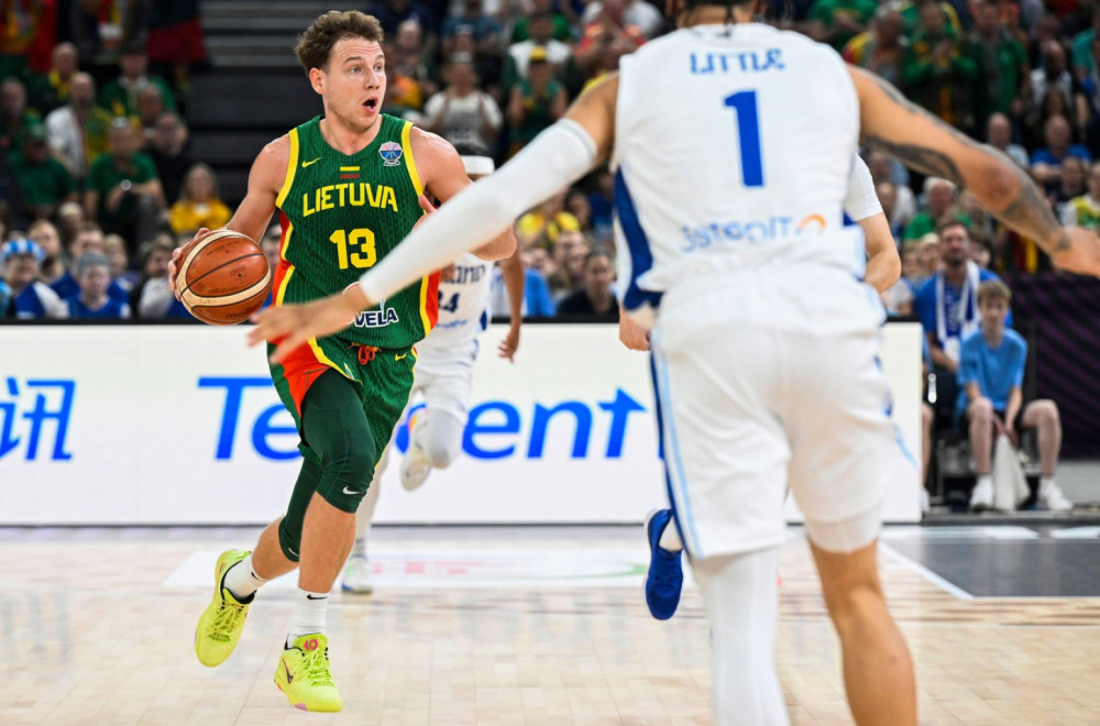 Šok za Litvance – povredio se najbolji igrač!