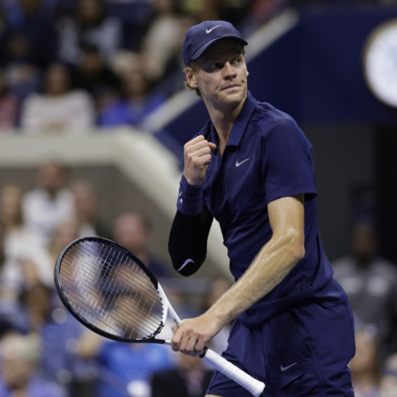 Nestvarne scene na "Ešu" – Siner uništio Bublika! VIDEO