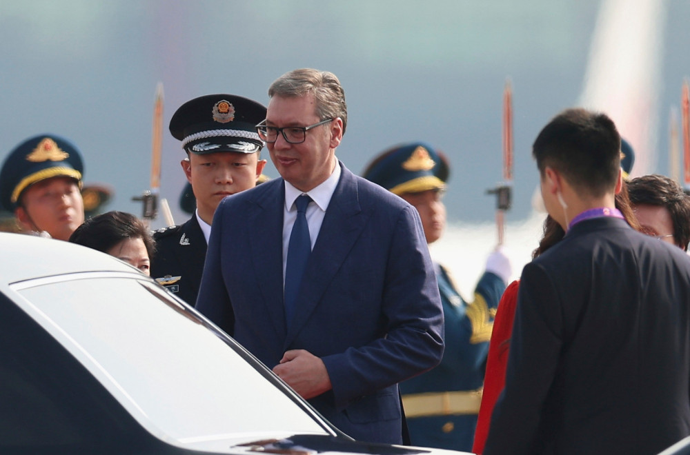 Vučić stigao u Kinu, pa se oglasio: Odgovaram samo građanima Srbije; Slede susreti sa Sijem i Putinom FOTO