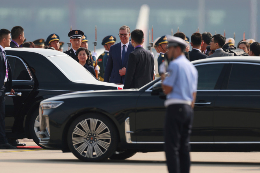 Vučić stigao u Kinu, pa se oglasio: Odgovaram samo građanima Srbije; Slede susreti sa Sijem i Putinom FOTO