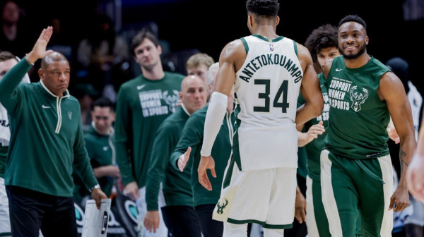 Tanasis u Baksima – svima je to znak za Janisa