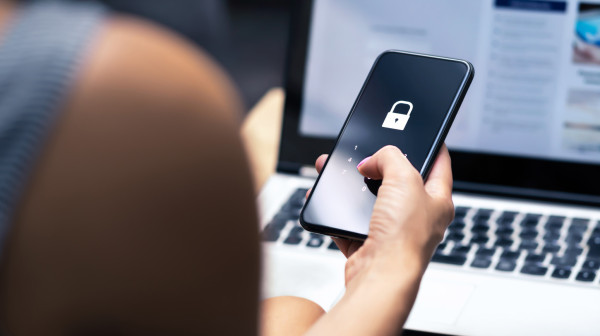 Šta uraditi kada nestane telefon? Pet koraka koji spasavaju vaš novac i podatke