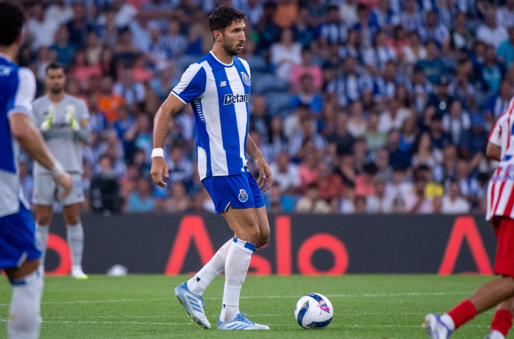 Zvanično: Grujić kod Nikolića i Jovića! FOTO