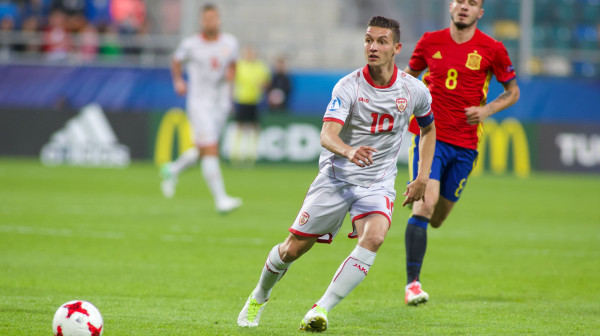 Došao u Zvezdu kao veliko pojačanje iz Barselone – karijeru nastavlja u Vardaru